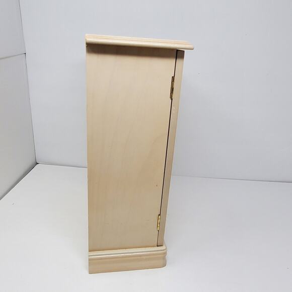 Wooden Floral lacquered open front jewelry box in good used condition - Picture 3 of 9